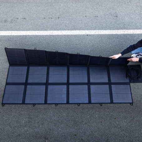 Station d'énergie solaire portable Izywatt 1500 : l'énergie électrique  propre et accessible partout