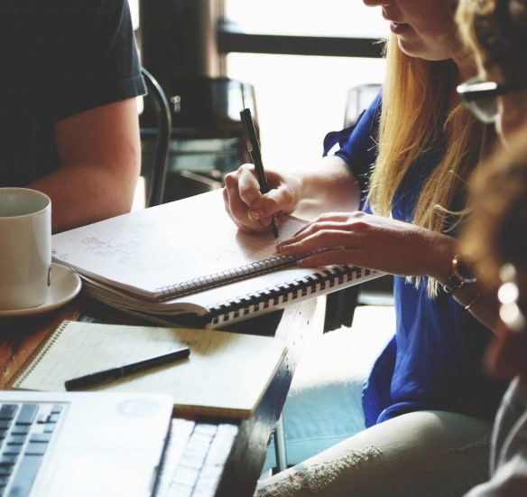 echange CP ingénieurs_pexels echange CP ingénieurs_pexels