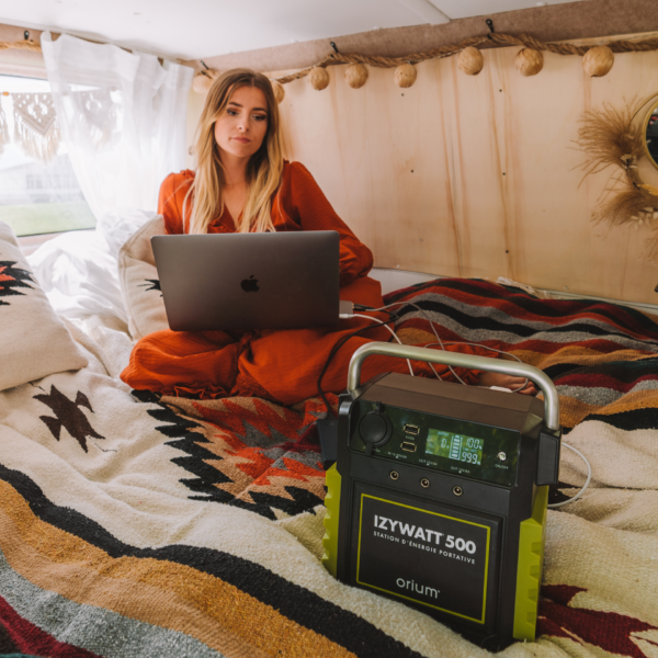 Van life withaxie